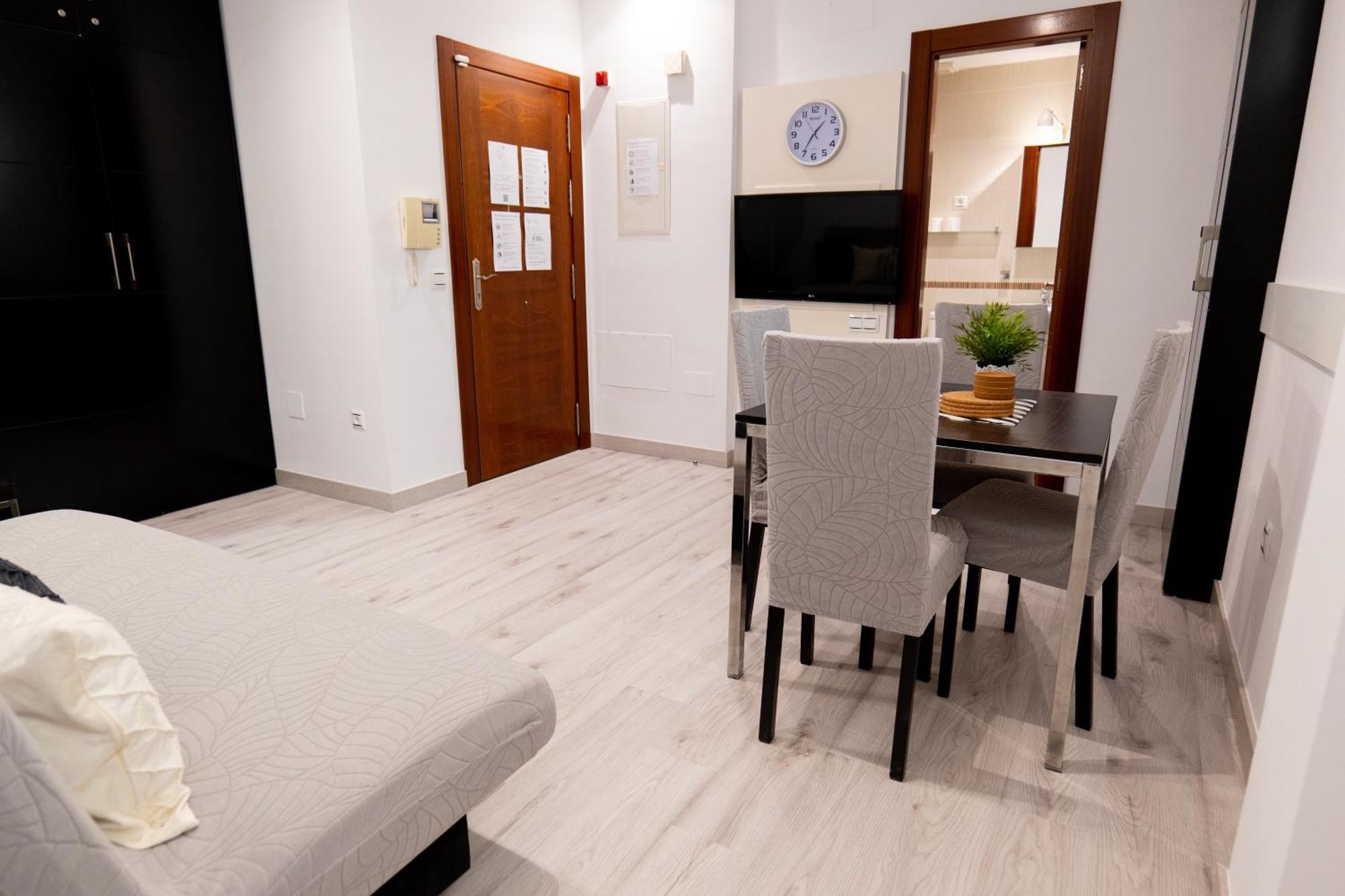 Apartamento Agua Gibralfaro Centro Con Piscina Málaga Dış mekan fotoğraf