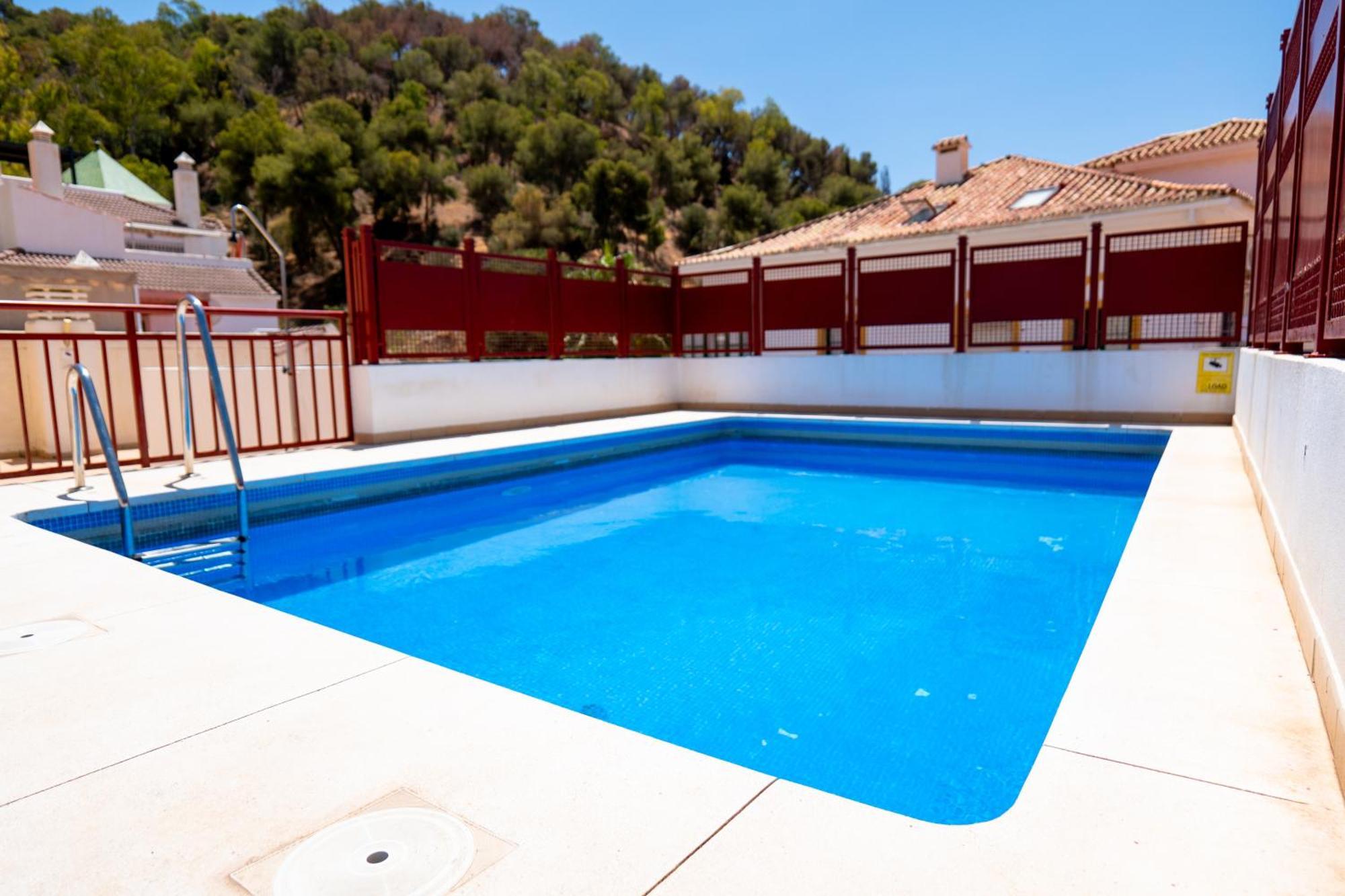Apartamento Agua Gibralfaro Centro Con Piscina Málaga Dış mekan fotoğraf